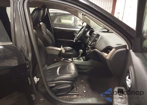 2016 Jeep Cherokee Limited из США, поврежденный, VIN 1C4PJMDB2GW262236